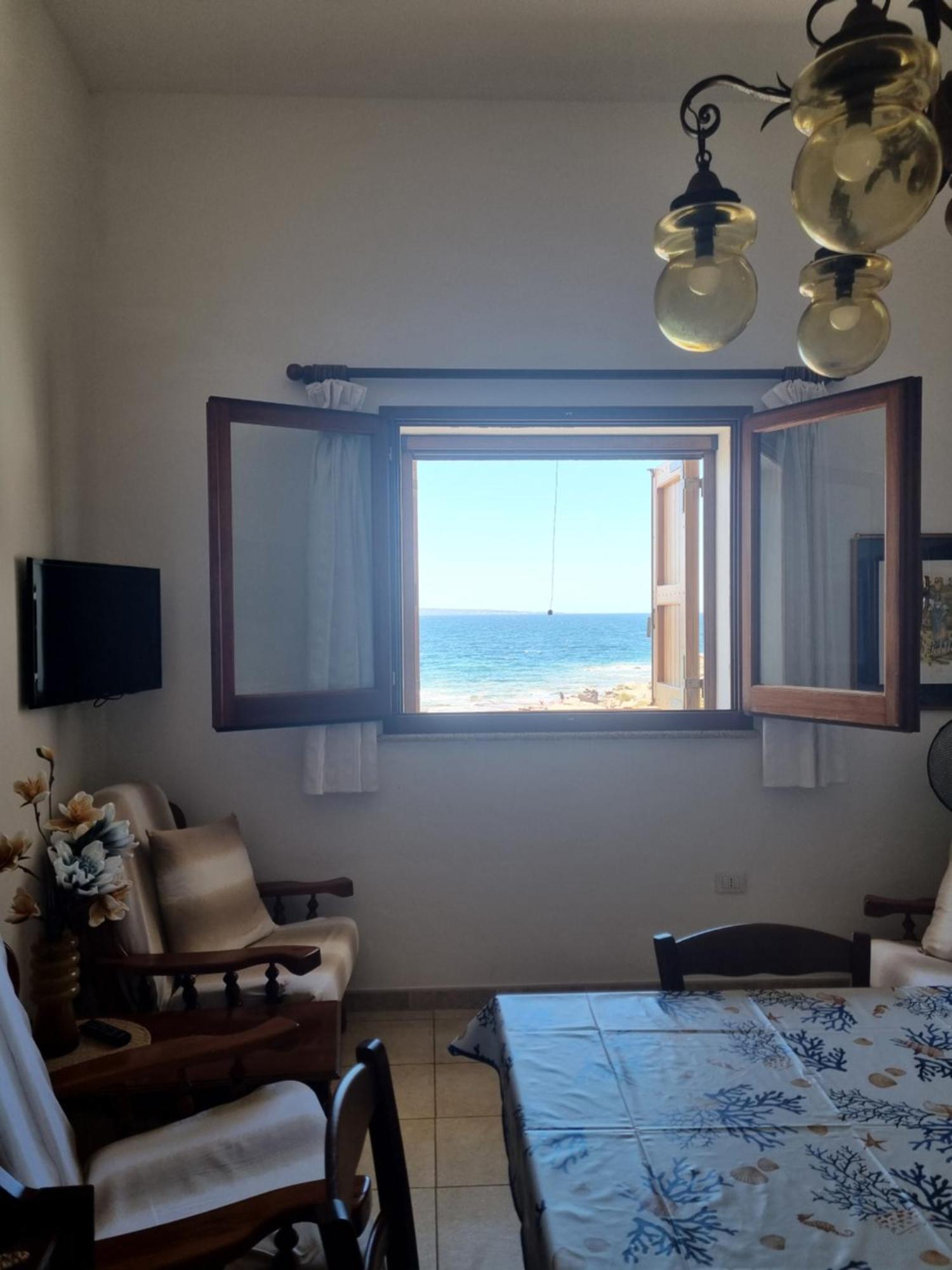 Appartamento Scoglio Elisabetta Calasetta Esterno foto